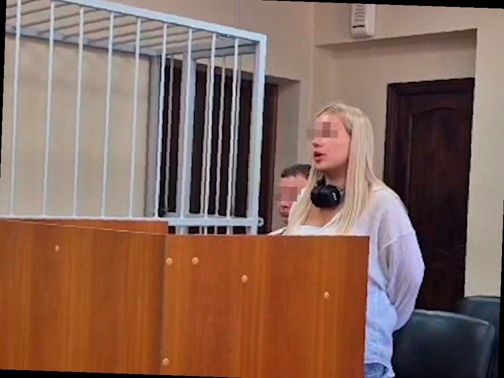 Туристку оштрафовали за съемку видео на фоне пожара в Адлере