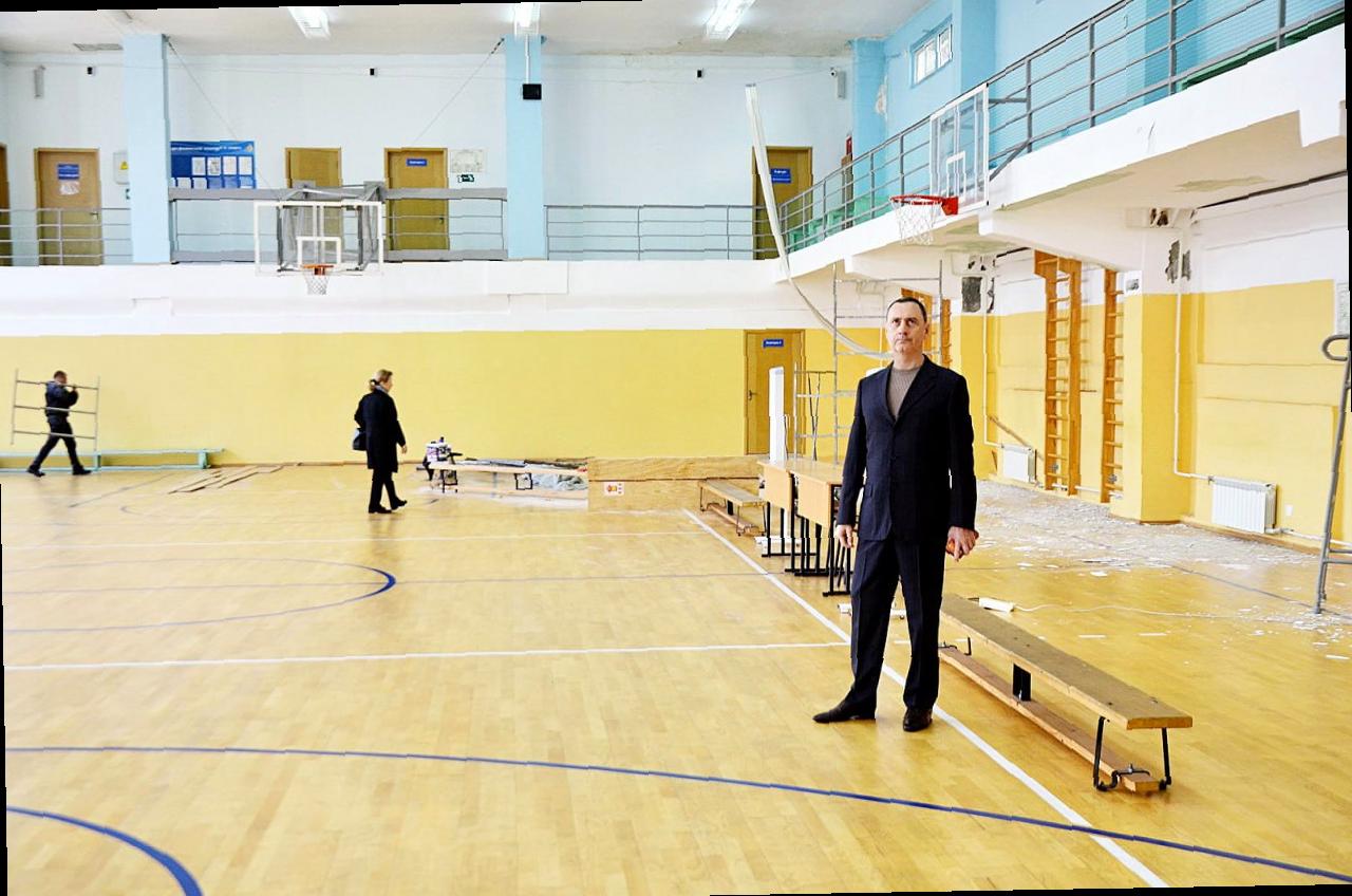 «Визит Теплякова в спортивный комплекс Сочинского университета»