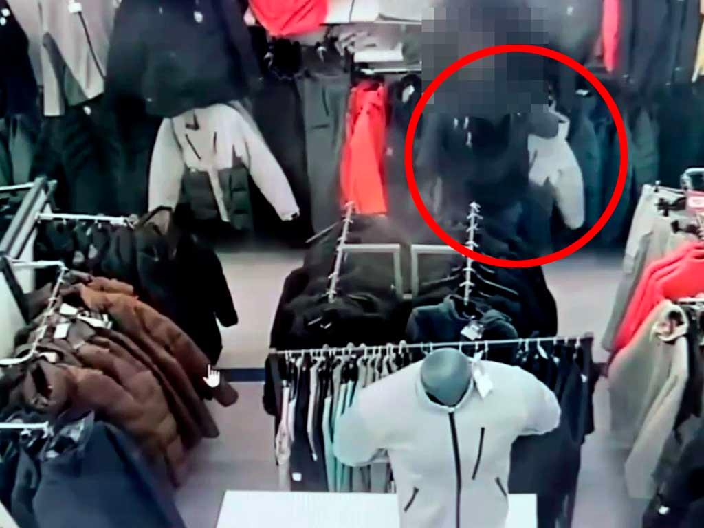 В Сочи задержали мужчину за кражи в магазине одежды