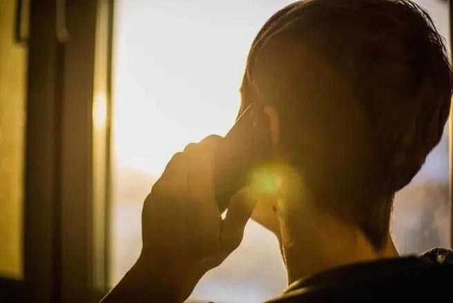 Мошенники обманули 18-летнего молодого человека в Сочи