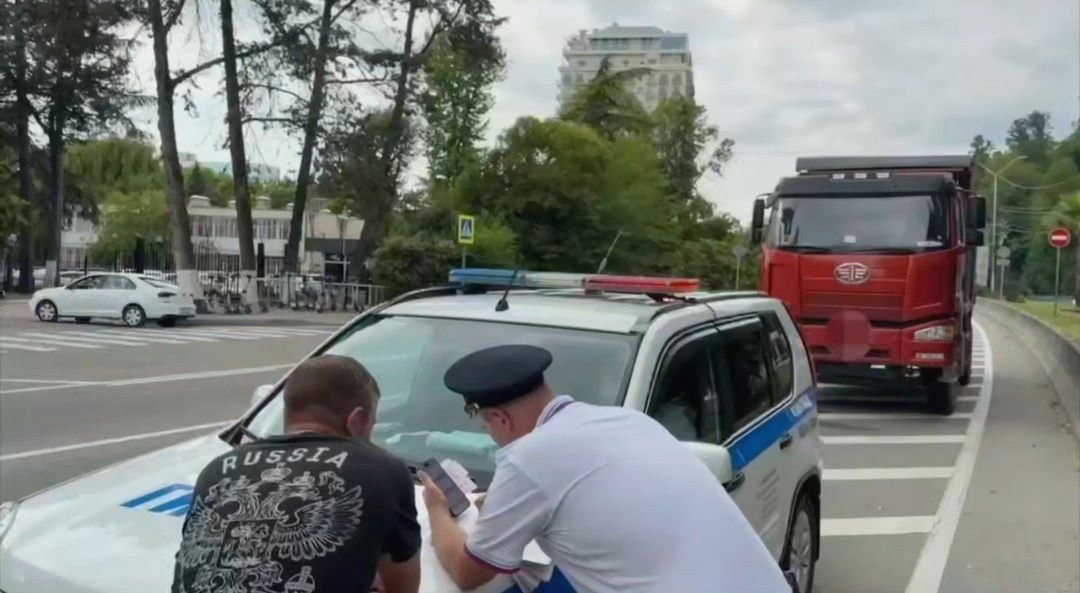 В Сочи за один день выявили более 90 нарушений ПДД в ходе рейда