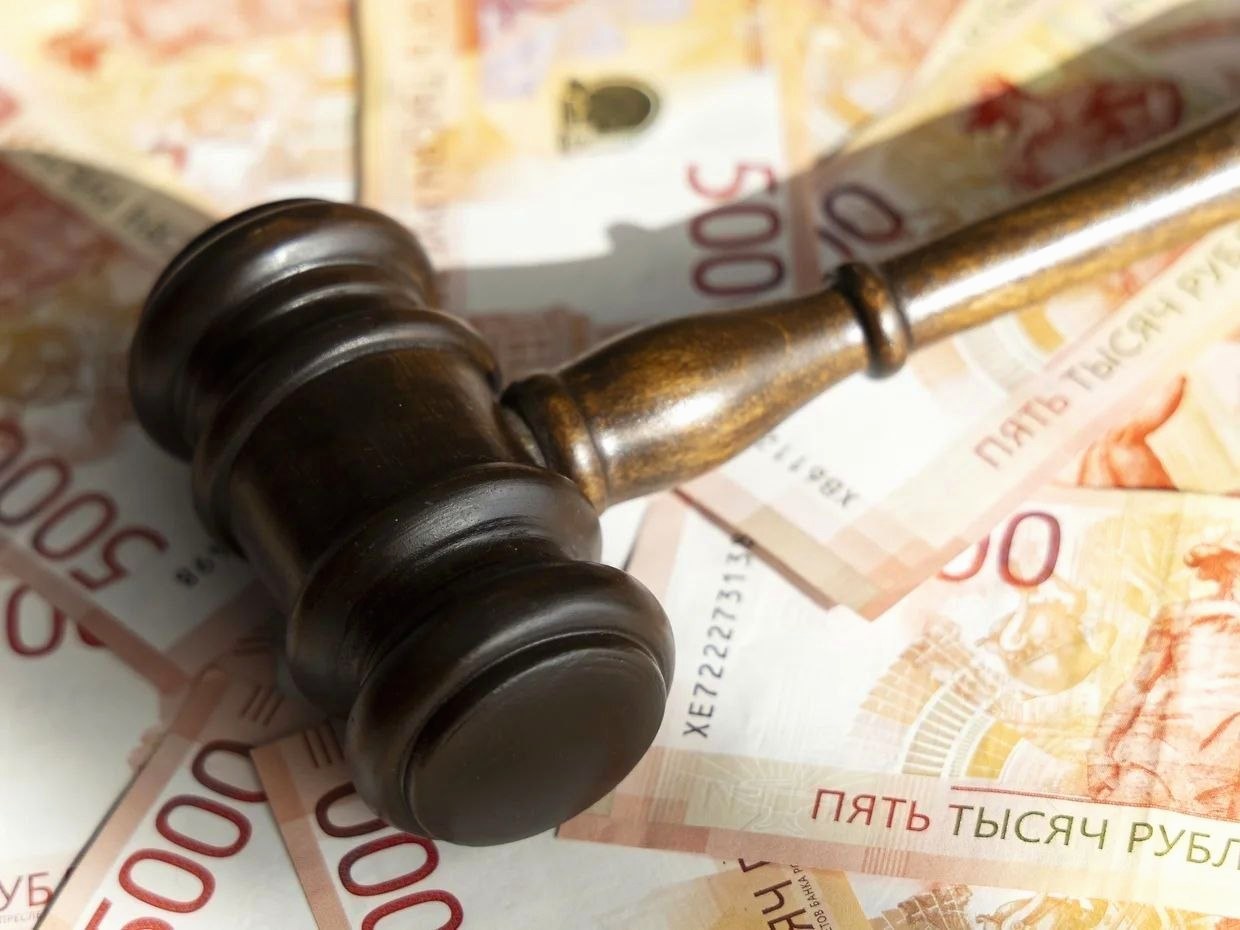 Суд взыскал более 140 млн рублей за незаконное строительство домов в Сириусе